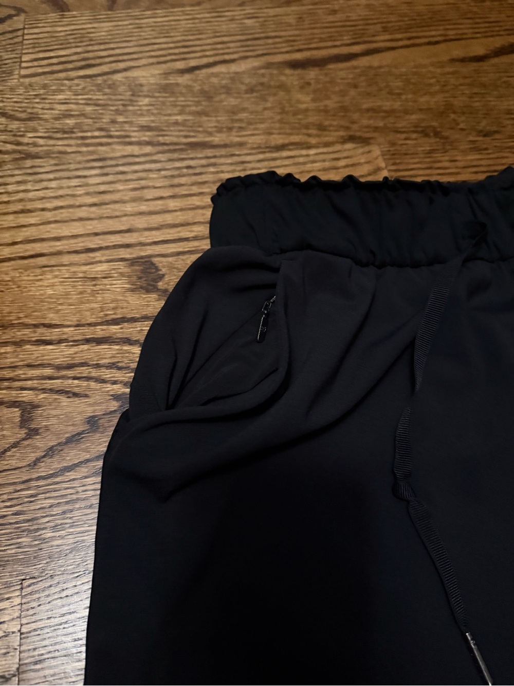 lululemon athletica Women’s Keep Moving 7/8 High Rise Drawstring Ankle Pants - Picture 7 of 9